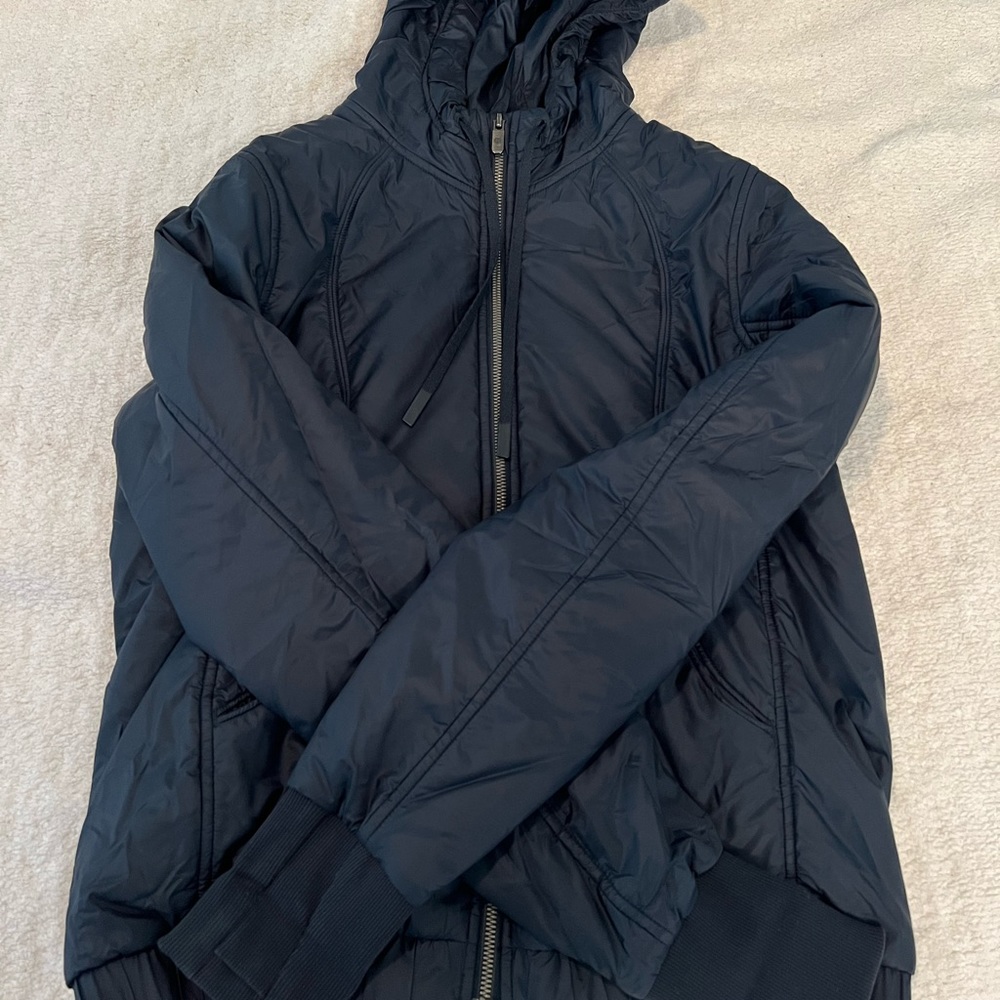 Lululemon Scuba Hoodie Glyde, Nocturnal Teal. Size 6